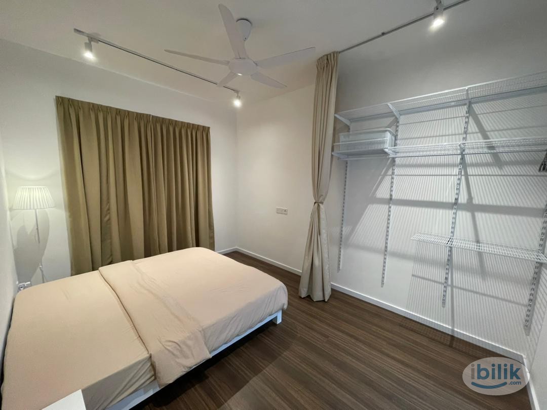 Batu Kawan master bedroom with private toilet Vertu condominium - Image 2