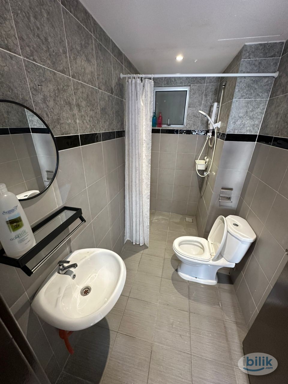 Female Muslim Master Room - 1 or 2 pax (Rental include utilities, wifi & Cleaning) - Image 4