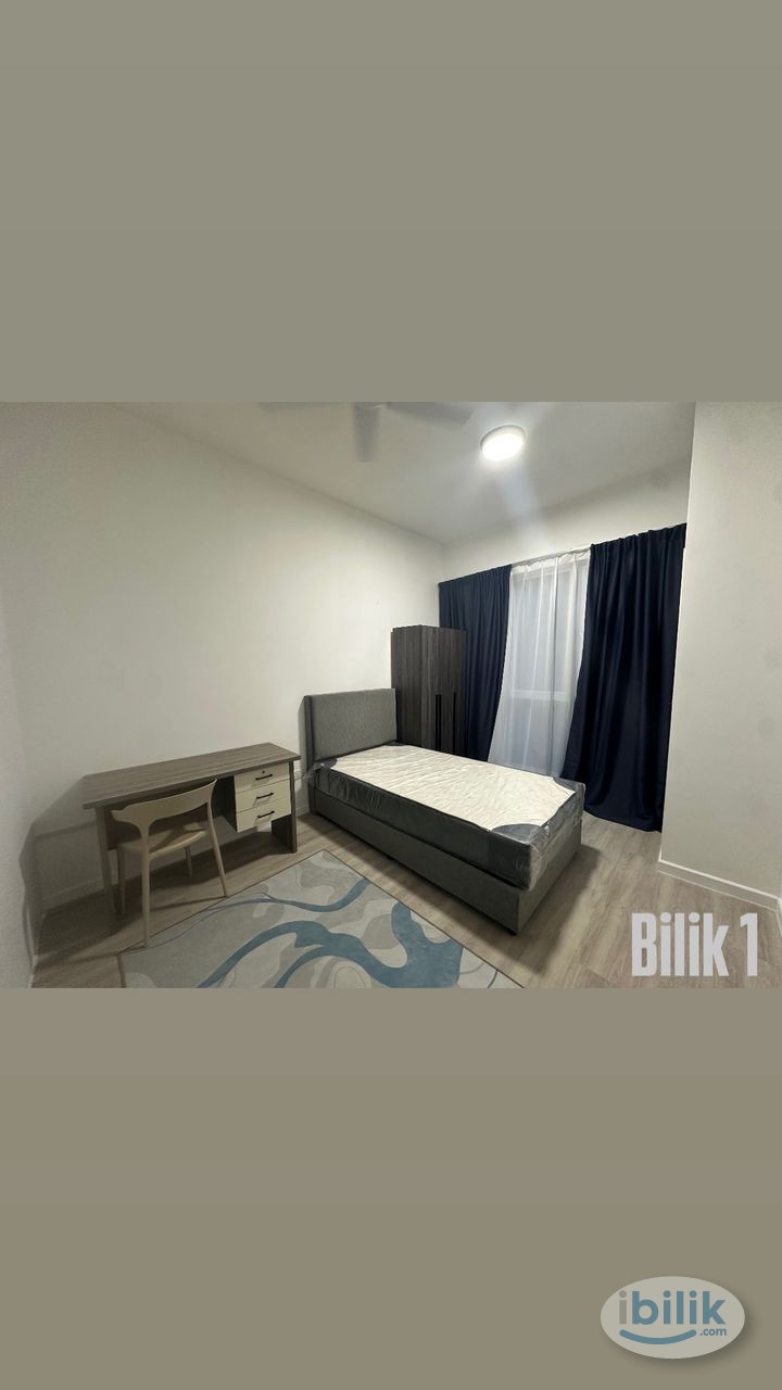[KEMASUKAN SEGERA] LAKEFRONT RESIDENCE, Cyberjaya - Image 1