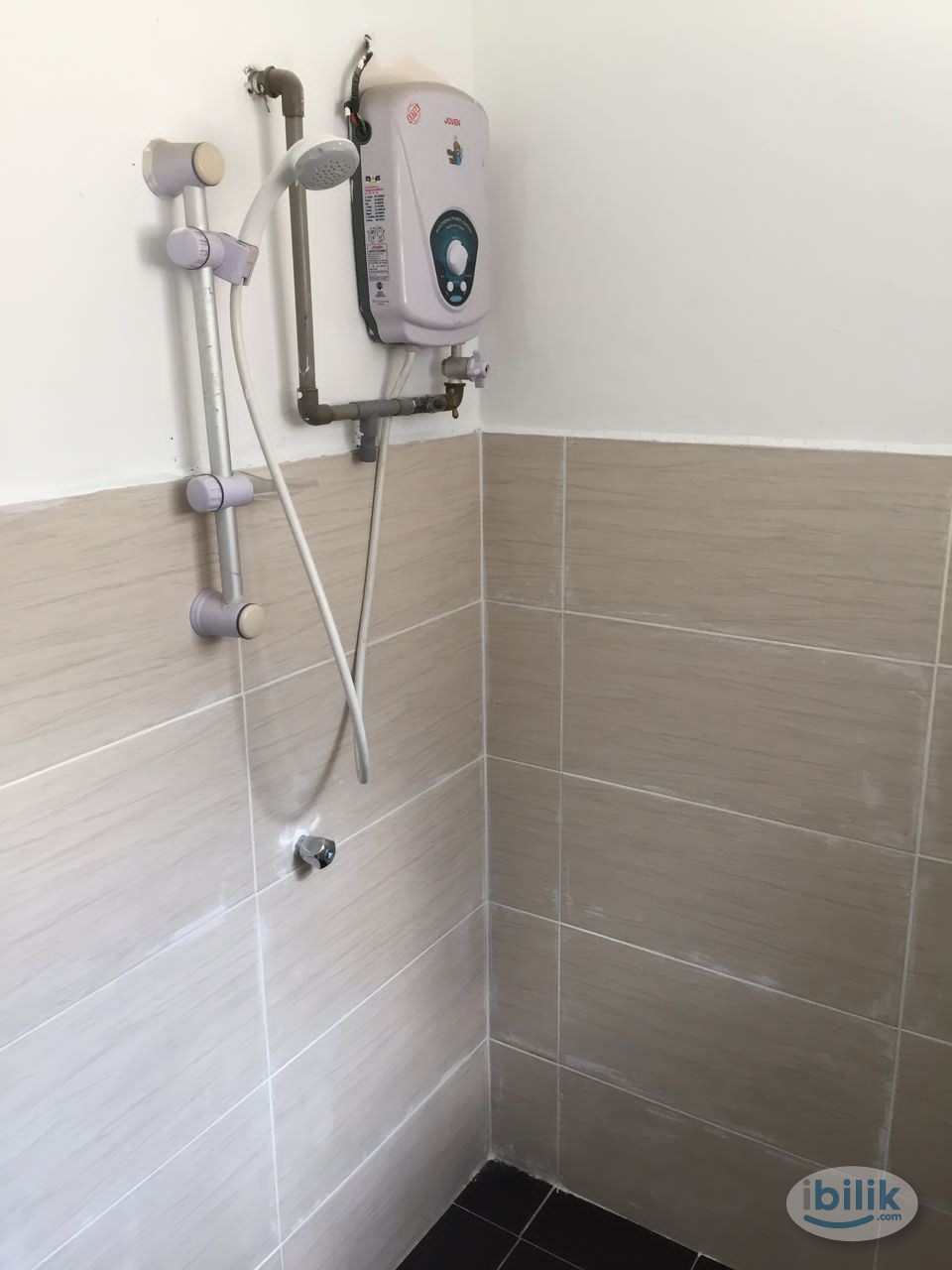 FREE WIFI+UTILITIES, Master Room at USJ 1, UEP Subang Jaya - Image 4
