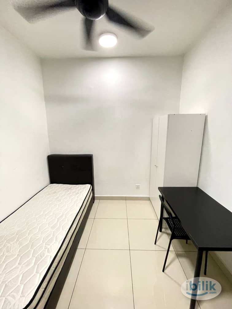 FREE WIFI,WATER,ELECTRIC, Single Room at The Regina, UEP Subang Jaya - Image 2