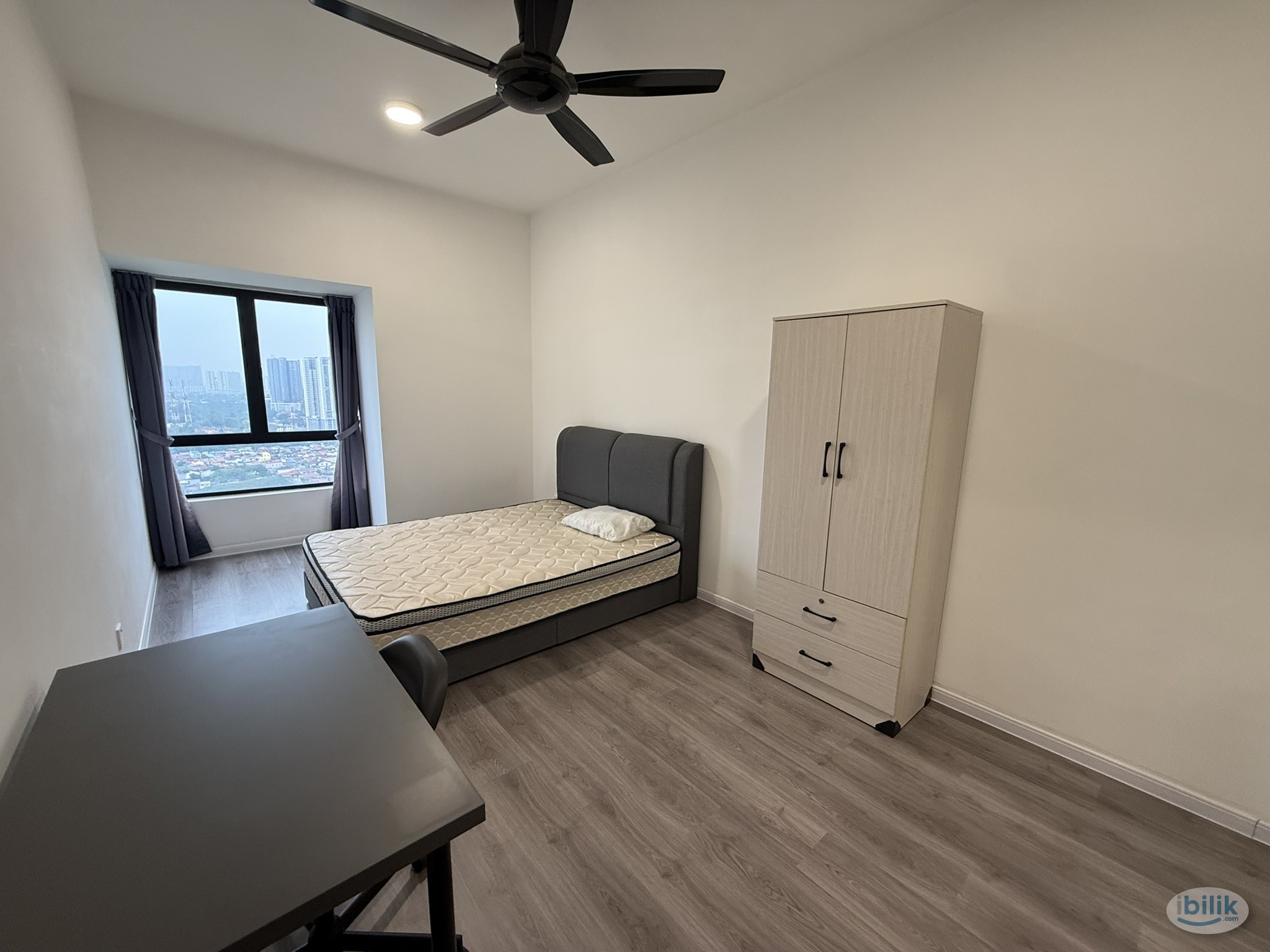 Master Room at The Hamstead, Desa Tun Razak, Cheras - Image 1