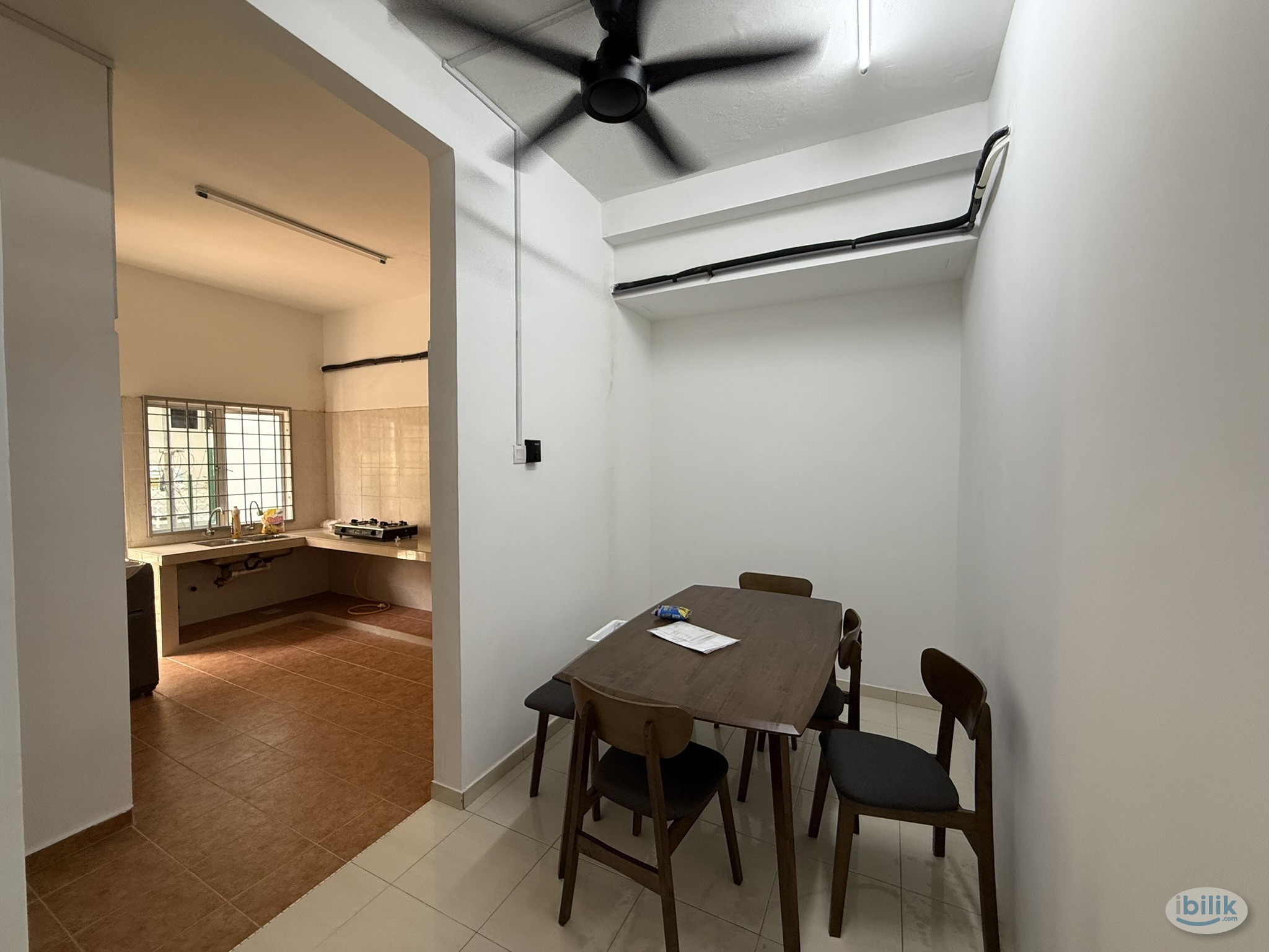 Landed House Master Room at Subang Jaya, Selangor - Image 4