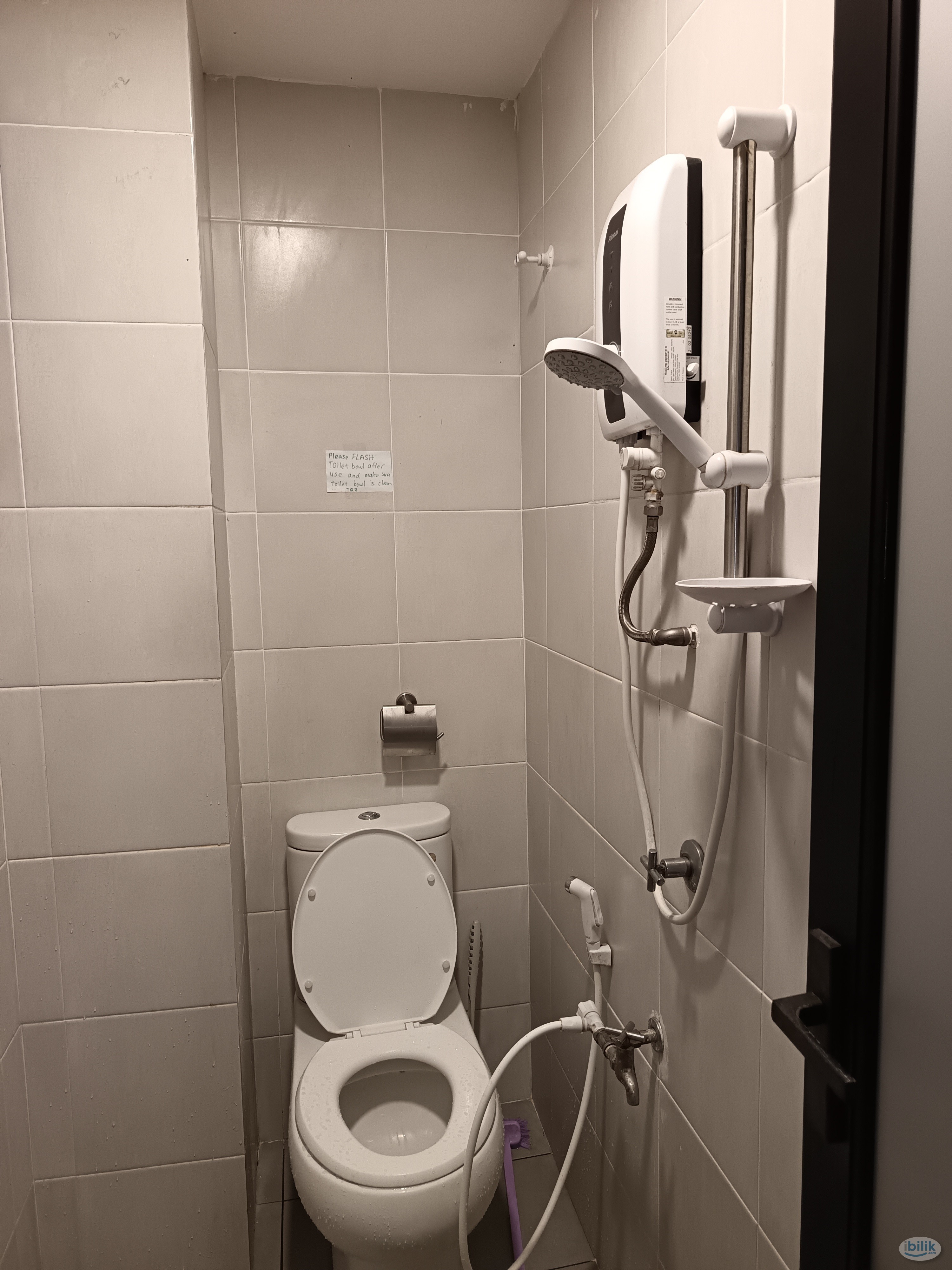 Middle Room at Rawang, Selangor - Image 3