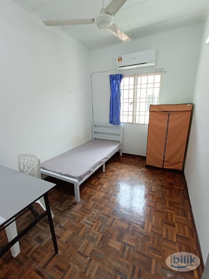 Looking for housemate🧑‍🤝‍🧑 Budget Room at Setia Impian🏡 - Image 2