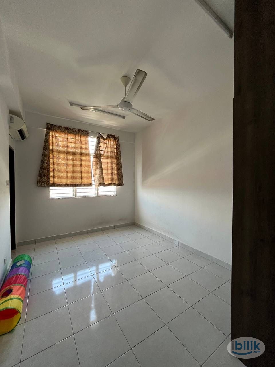 Master Room at Mutiara Heights, Kajang - Image 4