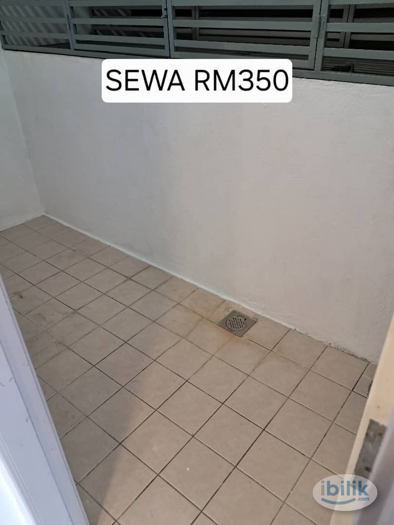 RM20 Single Room at Bukit Bintang, KL City Centre - Image 1