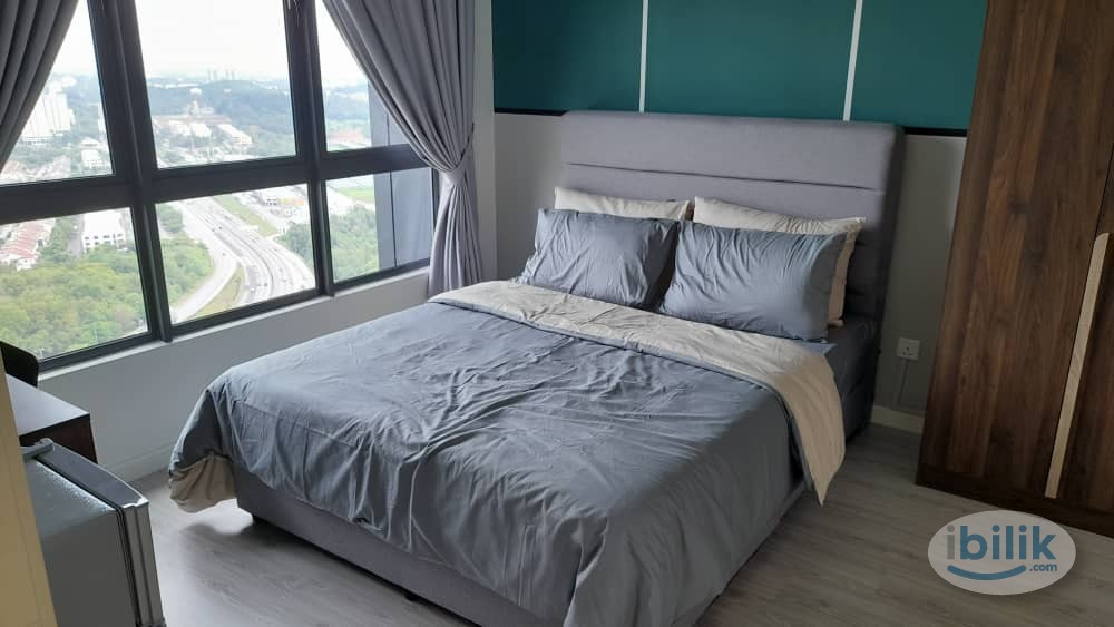 Master Room at Meta Residences Putra Permai, Seri Kembangan - Image 4