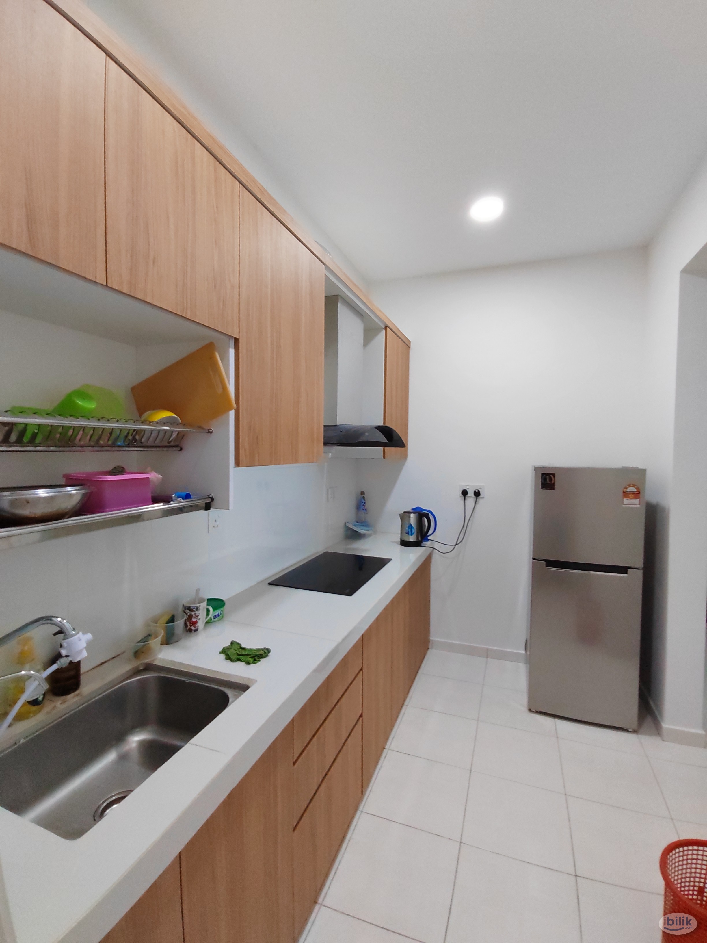 i-Santorini Aircond Furnished Middle Room included utilities share bathroom MIX GENDER - Image 3