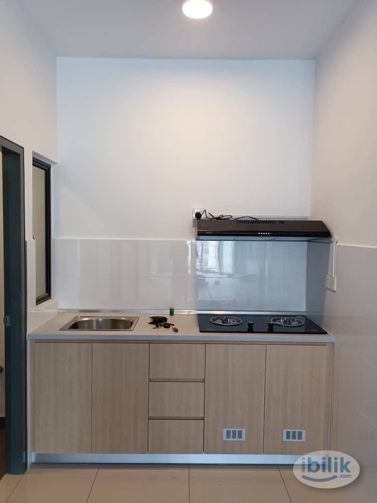 Middle Room at The Herz, Kepong - Image 1