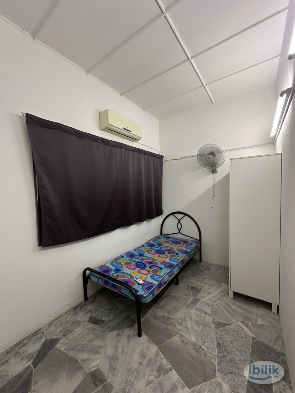ZERO DEPOSIT 🎈Middle Bedroom near Durian King @SS2🙌🏻🙇🏻‍♀️Near Public Transport Acces to LRT Taman Bahagia & Sea Park😊🏡‼️ - Image 1