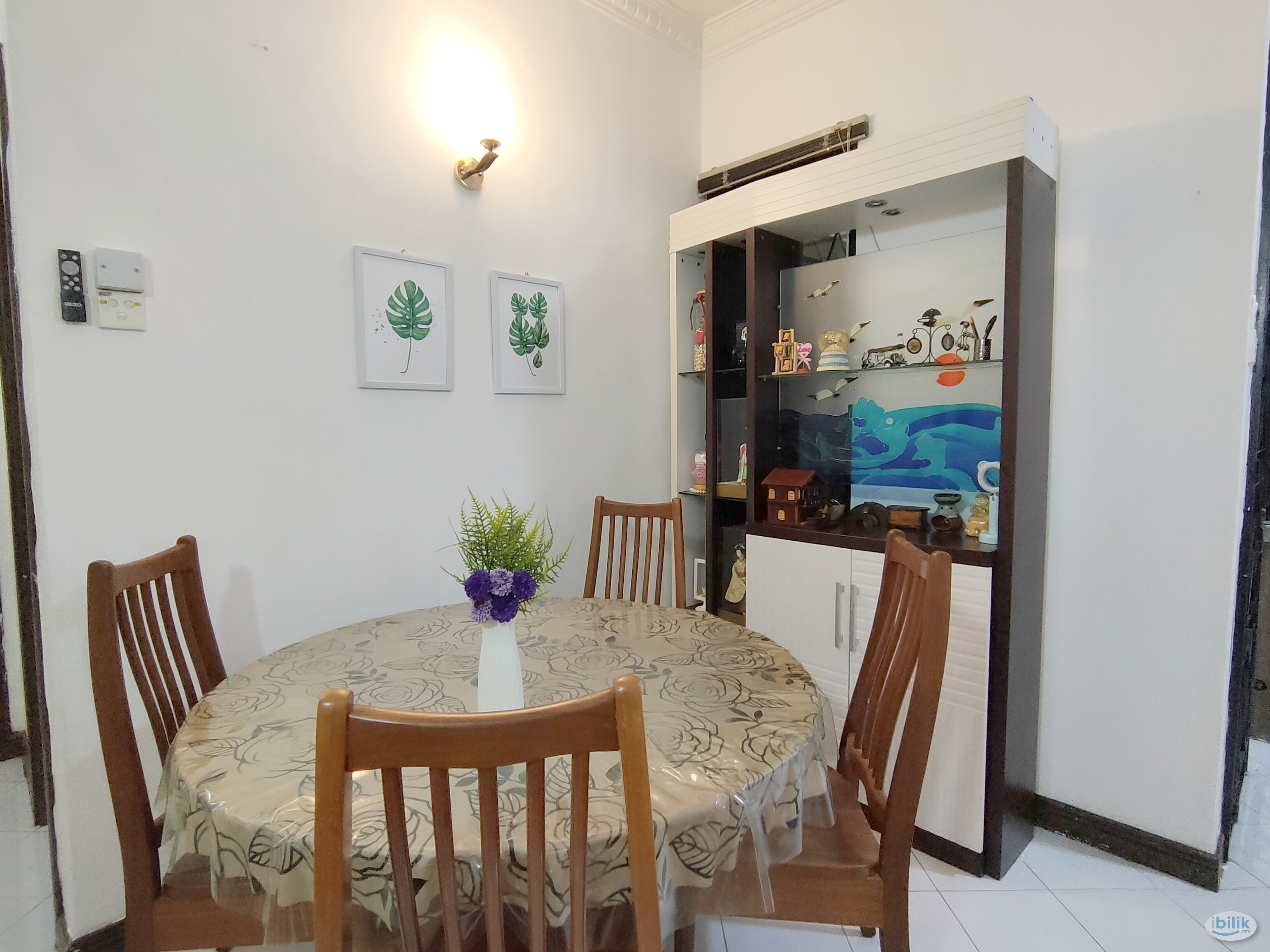 Looking for Female Tenant !!! Middle Room with Balcony at Sri York Condo, Penang - Image 5