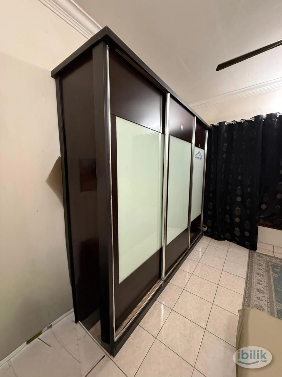 Middle Room at Kota Damansara, Petaling Jaya - Image 2