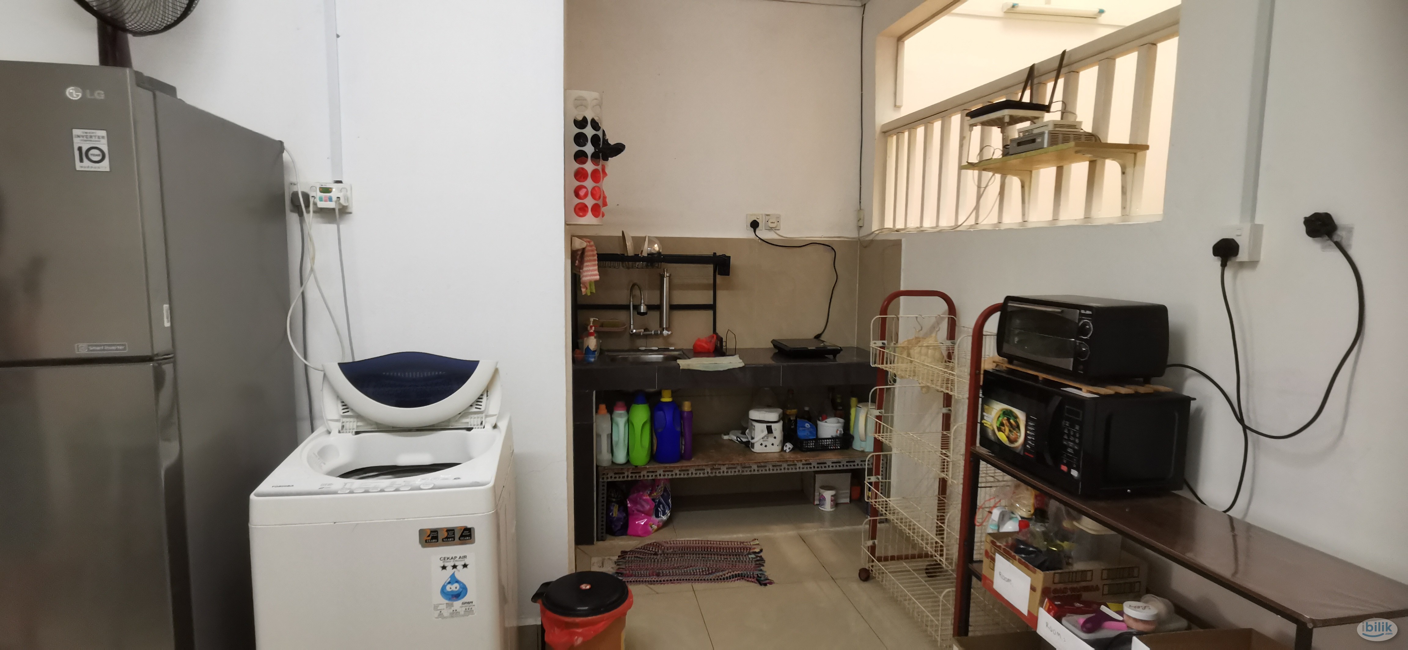 SS15 house facing Subang Jaya LRT / KTM station – own bath, furnished room posted by owner - Image 3