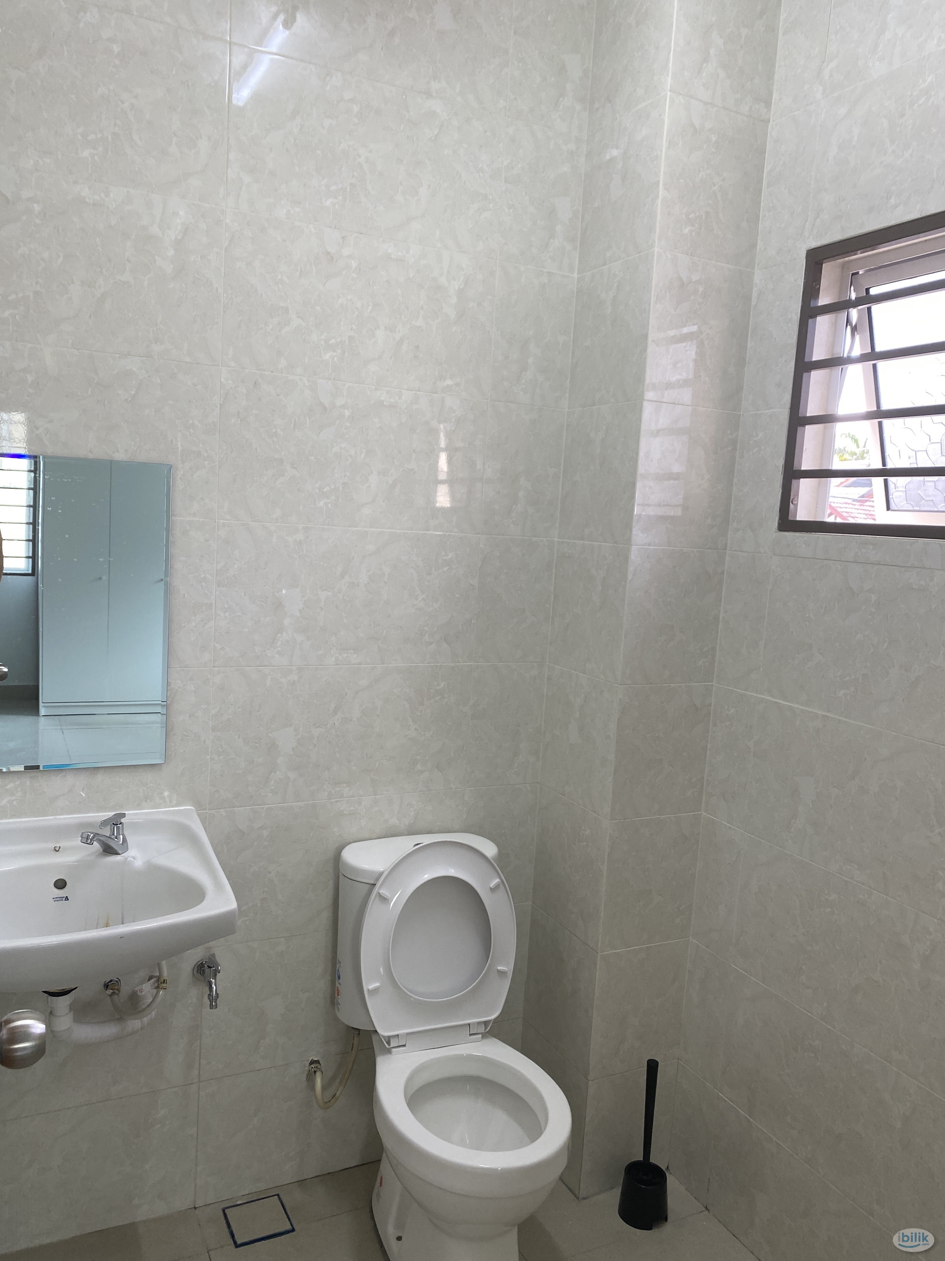 Premium Fully furnished Master Room at Pusat Bandar Puchong, Puchong near PFCC and Setiawalk - Image 2