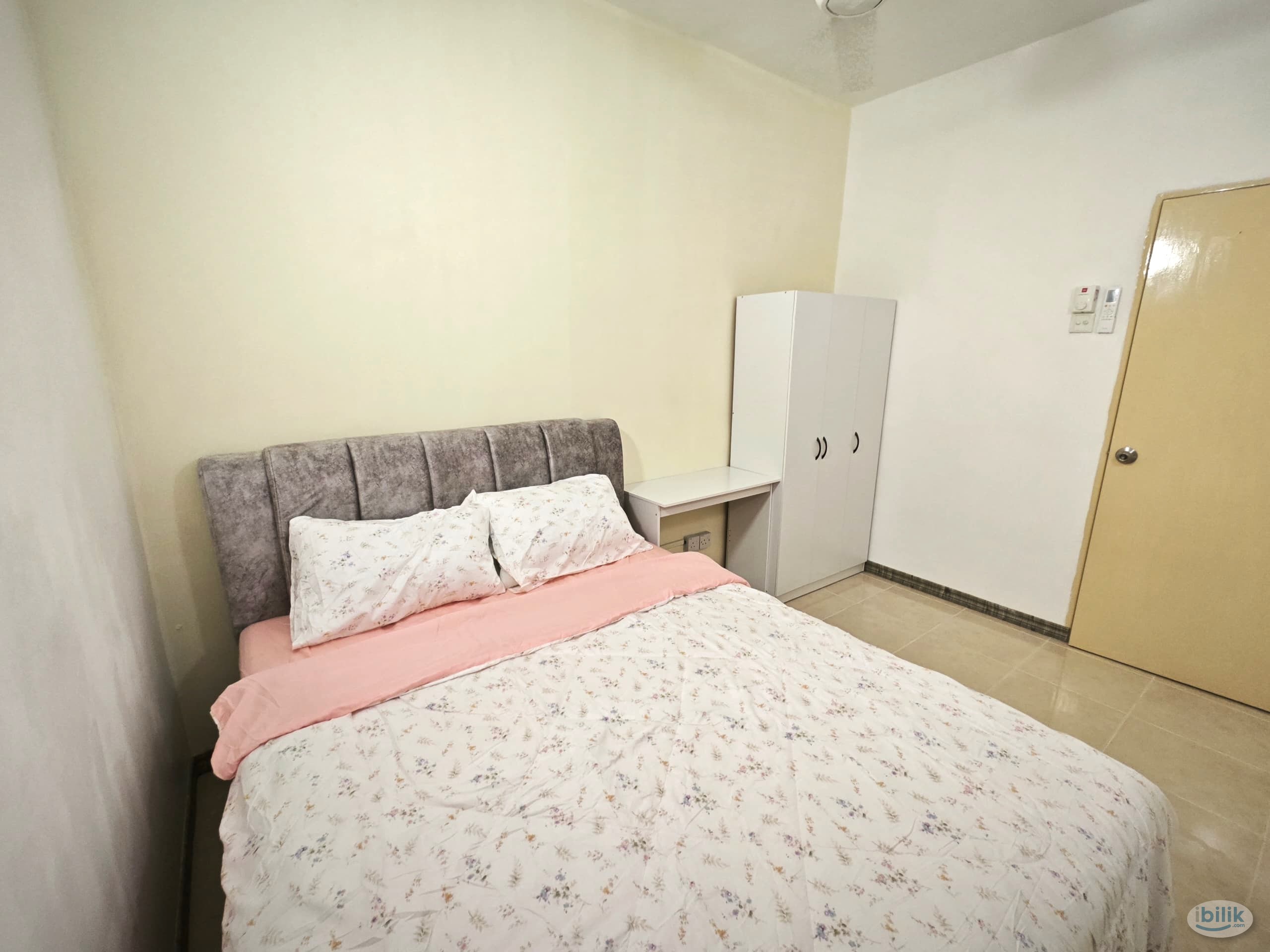 [Female unit] Master Room at Bayan Baru, Penang - Image 2