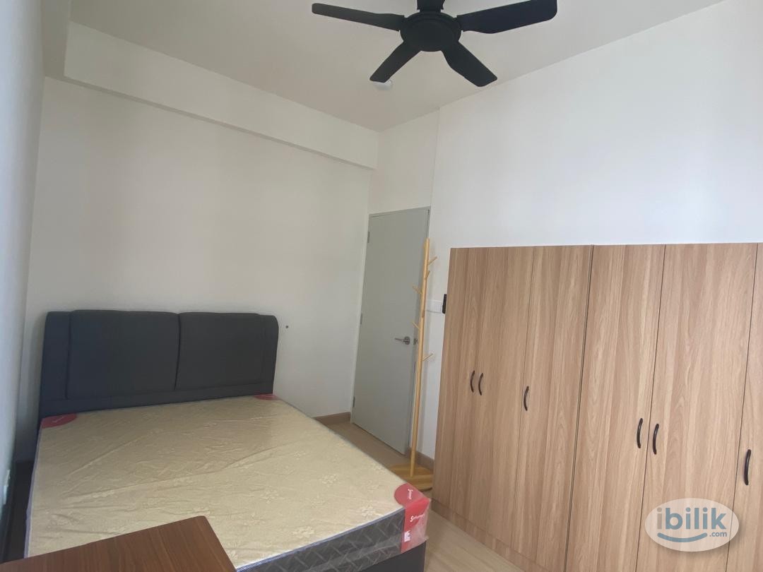 Middle Room at Kuchai Sentral Condo, Kuala Lumpur - Image 3