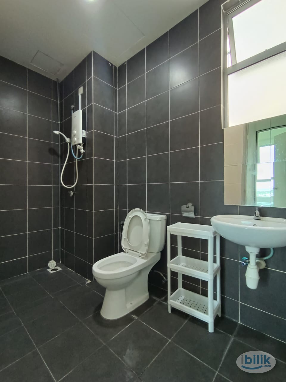 Walking Distance To MRT Damansara Damai - Image 5