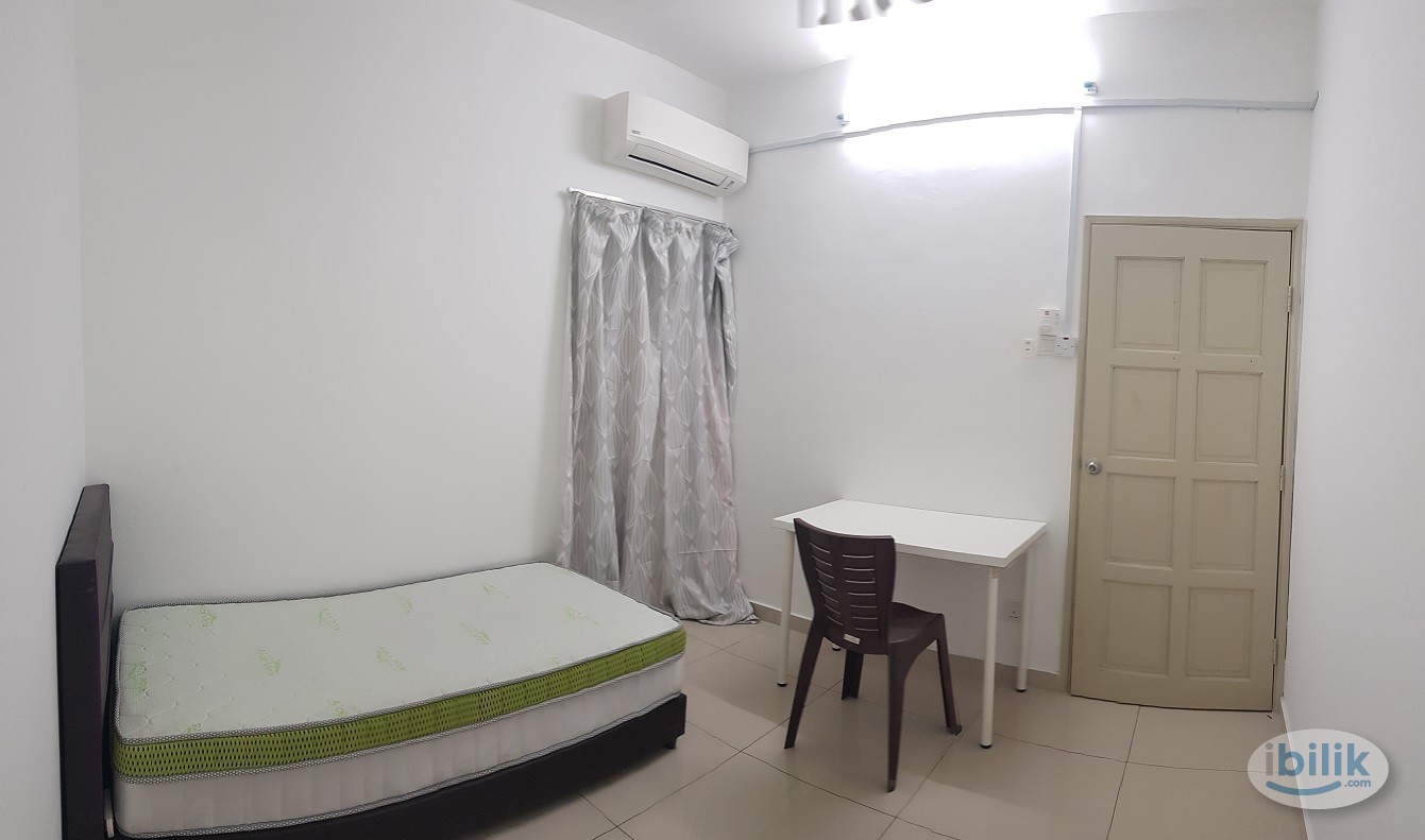 MALE Fully Furnished Room at Taman Bayu Perdana, Klang - Image 1