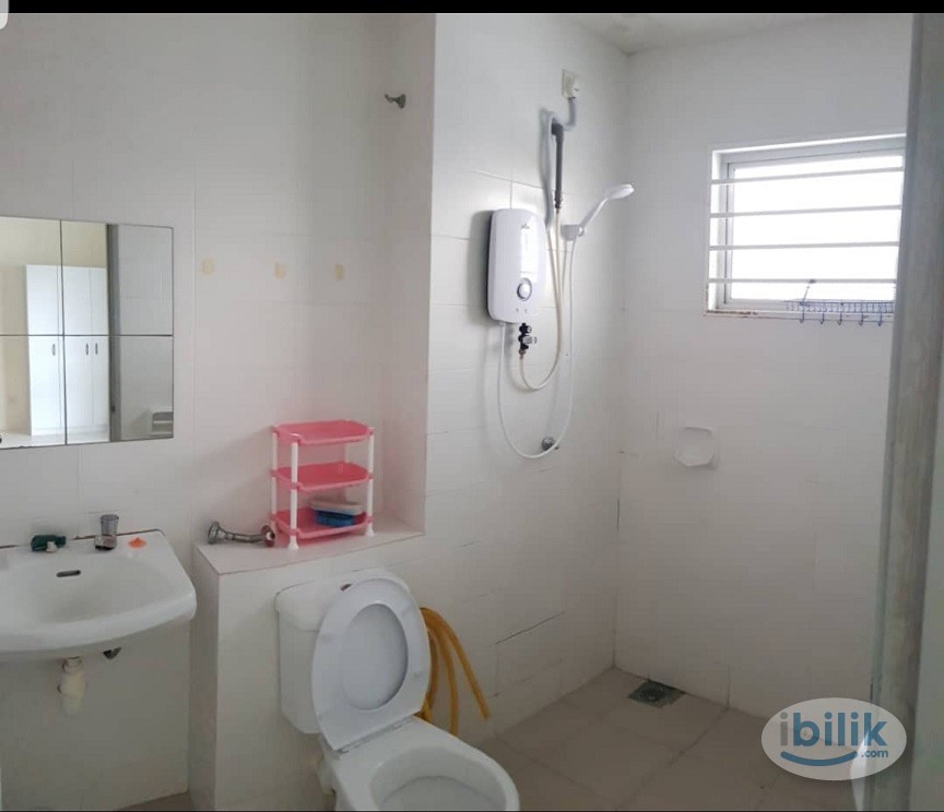 MALE Fully Furnished Room at Taman Bayu Perdana, Klang - Image 3