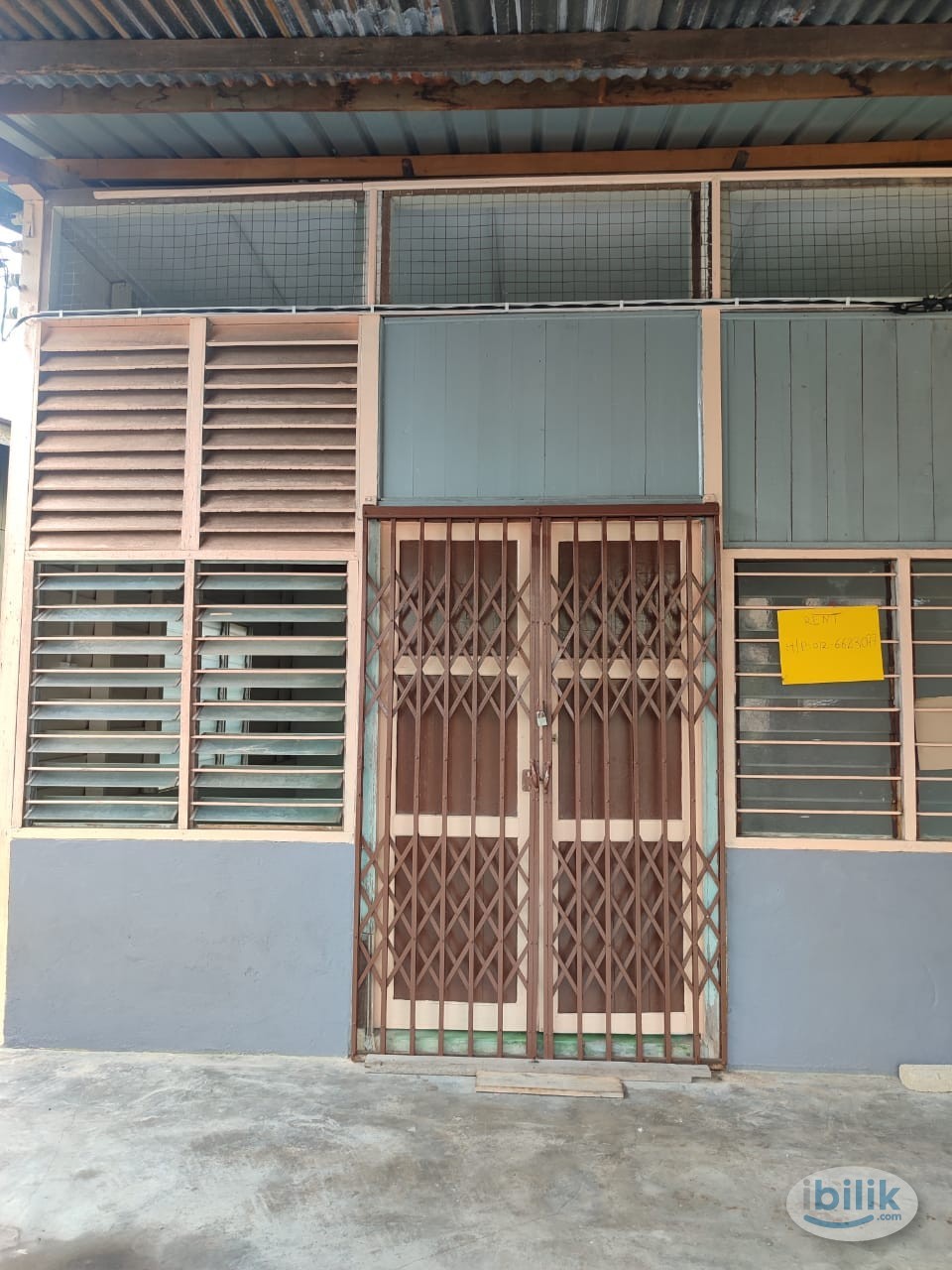 Middle Room at Segamat, Johor - Image 1
