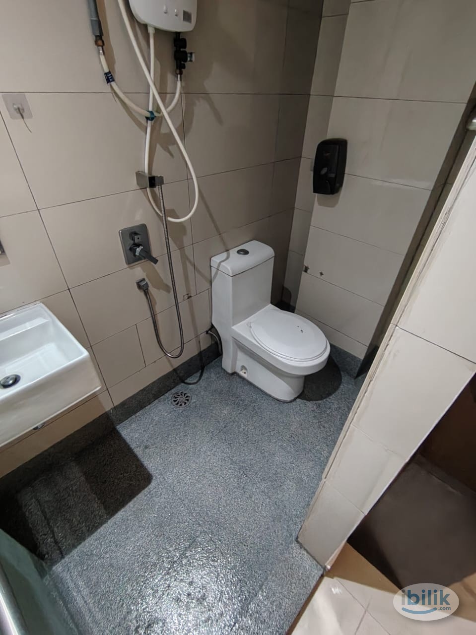 ⚡️IMMEDIEATLY MOVE IN❤️ZERO DEPOSIT🕺🏻NEAR PUBLIC TRANSPORT - Image 2