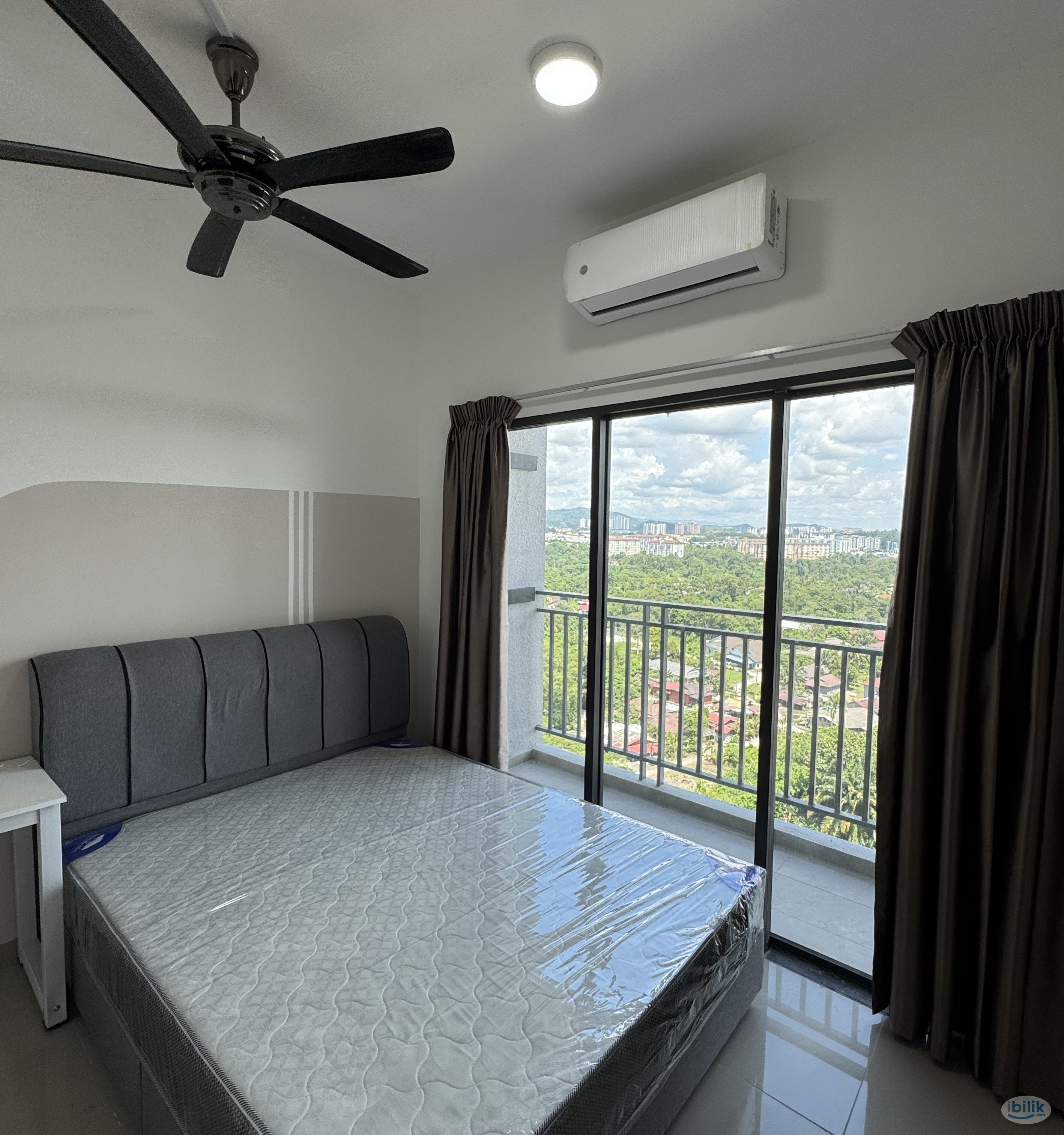 Middle Room at Metro Cheras, Cheras - Image 1