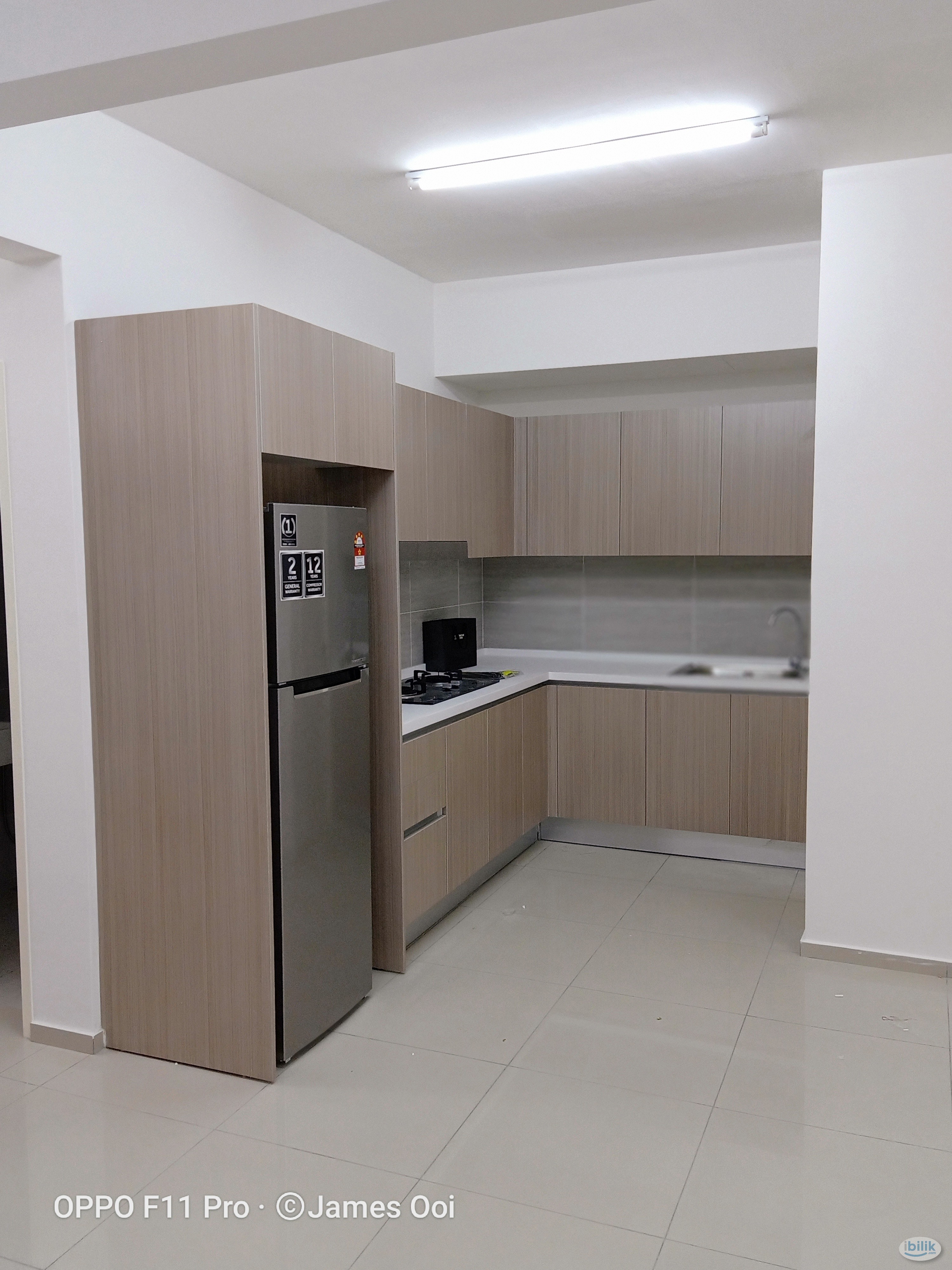 Gravit 8 Service Apartment Master Room at Klang, Selangor - Image 2