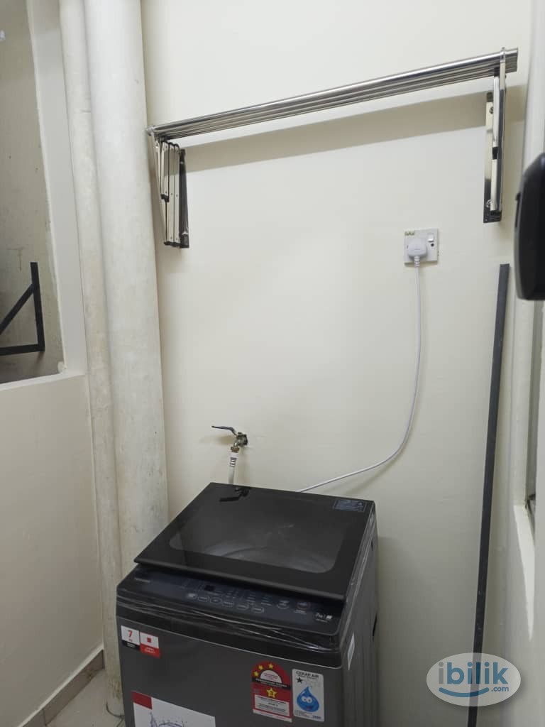 ‼️NEAR LRT CASA SUBANG, USJ 1, ✅Premium ⭐️ Medium Room Fully Furnished @ NEW 10” Mattress Aircond Wardrobe - Image 1