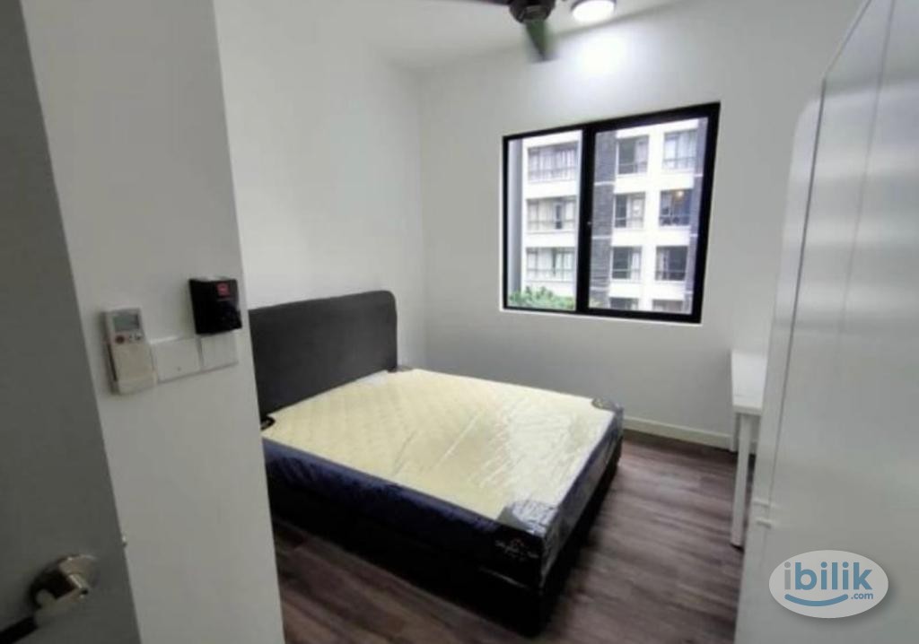 ✨Female unit✨ Medium Room for Rent @ Urbano Utropolis, KDU UOW Shah Alam ✨ - Image 1