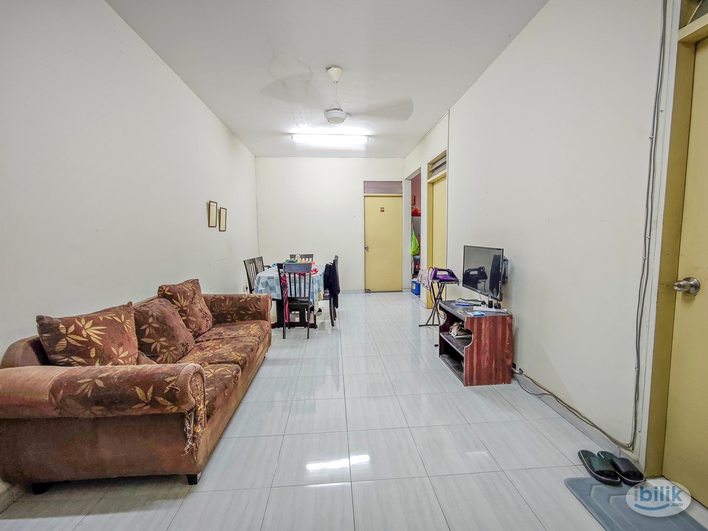 [ FULLY FURNISHED + FREE BILLS & Wi-Fi ] Bilik Wanita Tingkat 1 Mentari Court Bandar Sunway Petaling Jaya - Image 1