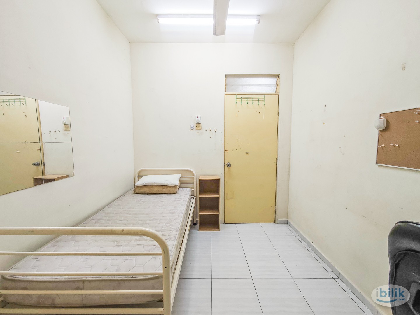 [ FULLY FURNISHED + FREE BILLS & Wi-Fi ] Bilik Wanita Tingkat 1 Mentari Court Bandar Sunway Petaling Jaya - Image 2