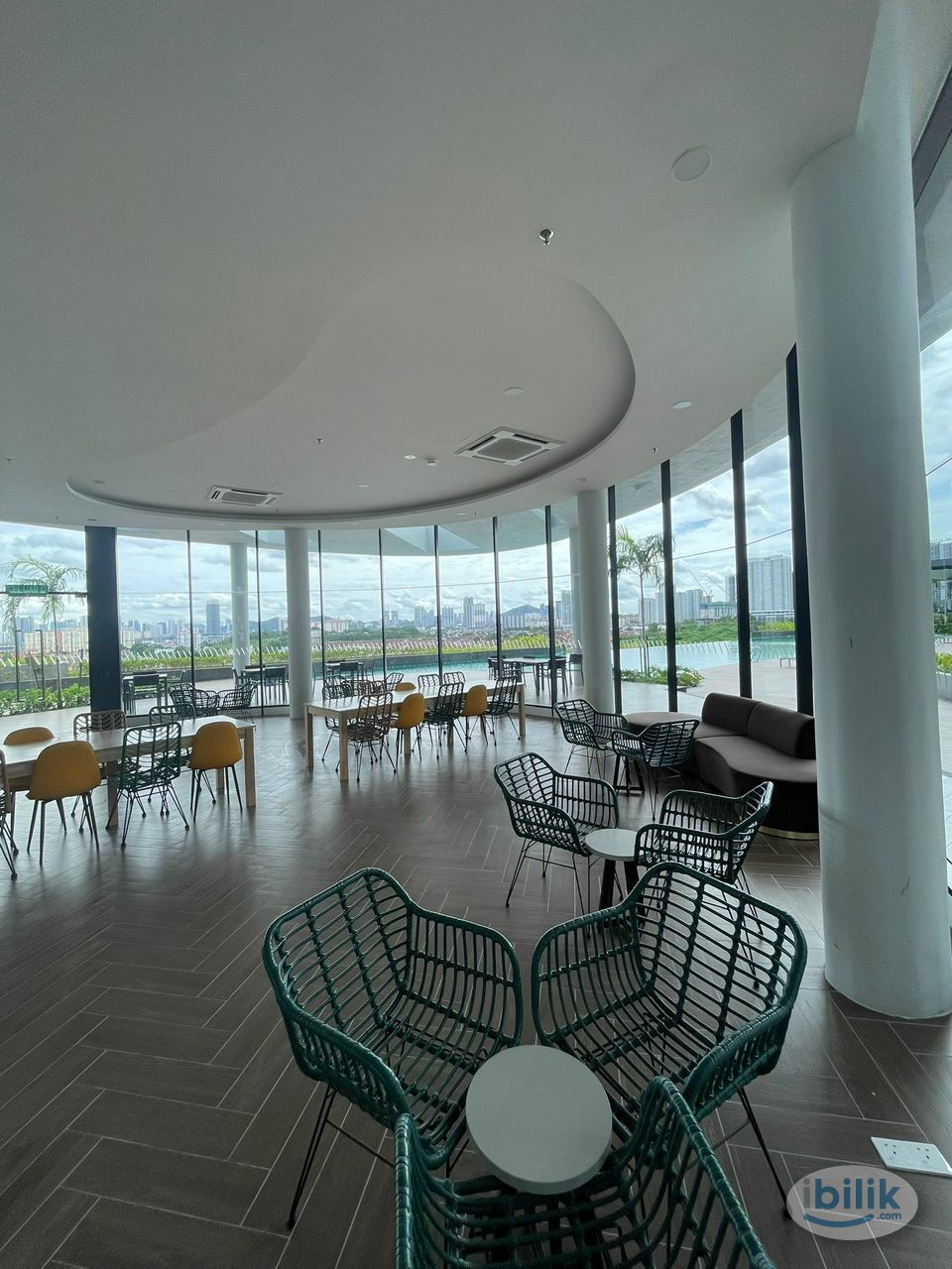 Middle Room at M LUNA / M-LUNA Residence, Kepong - Image 5