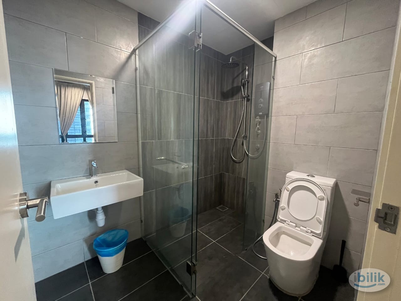 Single Room at Meta Residences Putra Permai, Seri Kembangan - Image 5