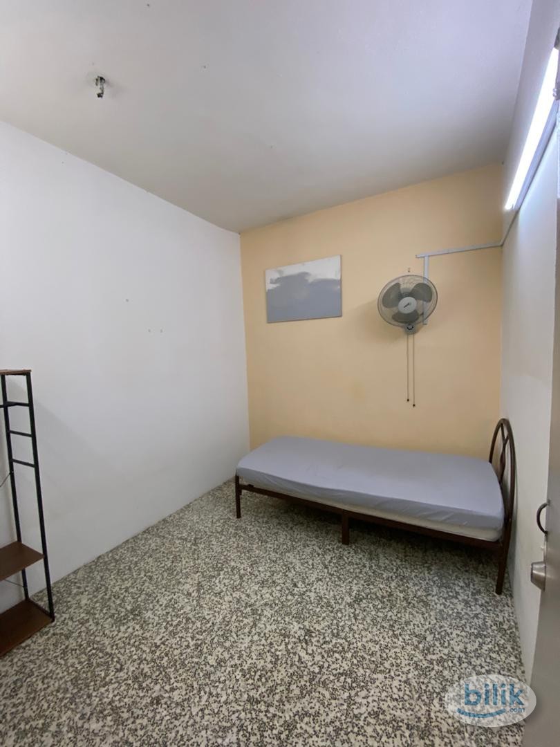 Single Room at SS24 Petaling Jaya, Selangor - Image 1