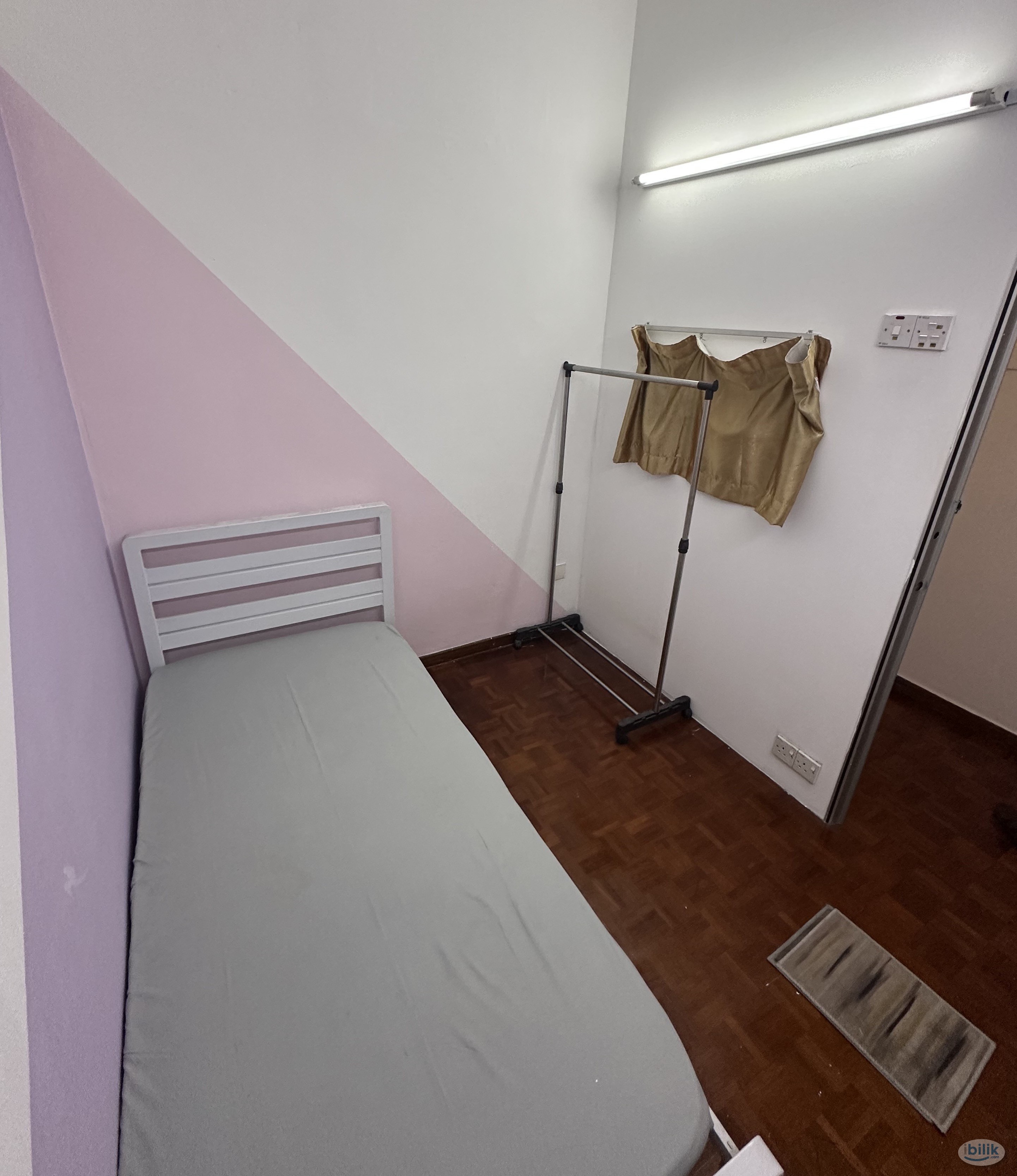 🤑AFFORDABLE ROOM WALKING DISTANCE TO LRT TAMAN BAHAGIA ‼️🚊MOVE IN IMMEDIATELY WITH ZERO DEPOSIT ☀️ - Image 4