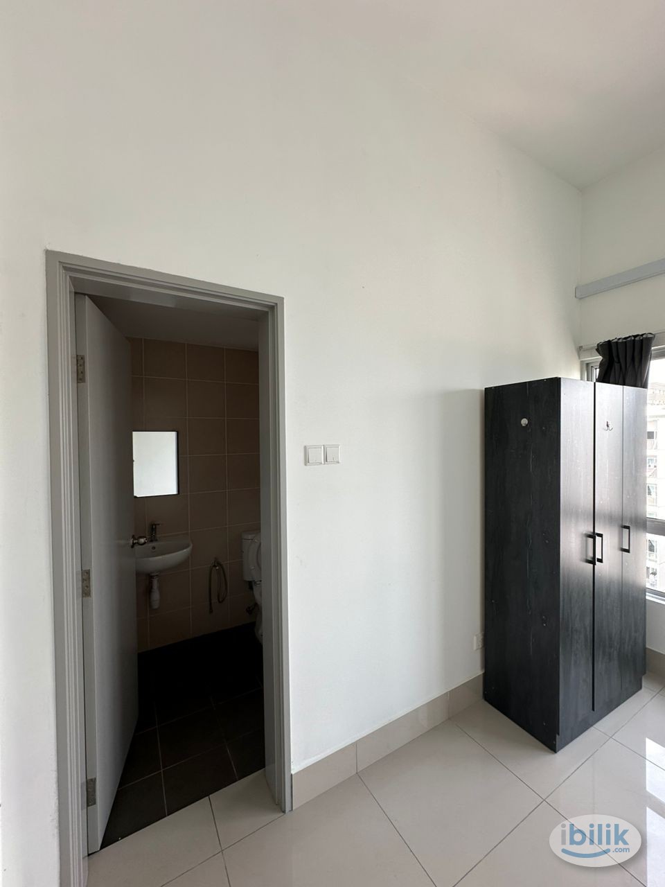 Master Room at Razak City Residences, Sungai Besi - Image 1