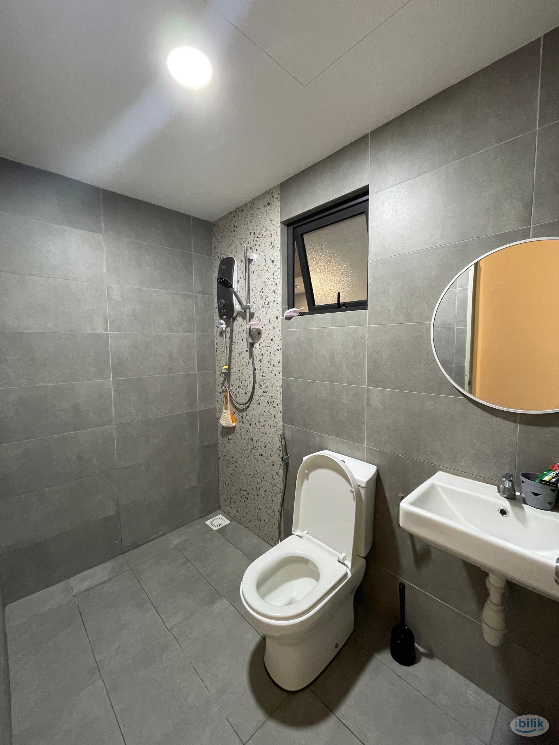 Minest Master Room - Image 2