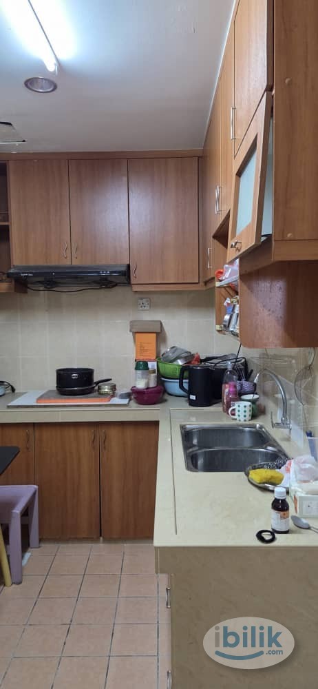 Middle Room at Ampang, Selangor - Image 4