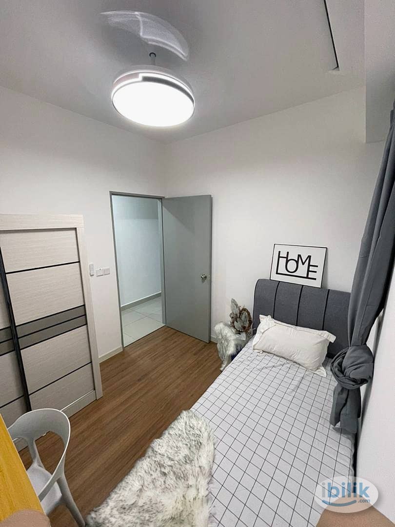 One Equine SIngle Room - Image 1