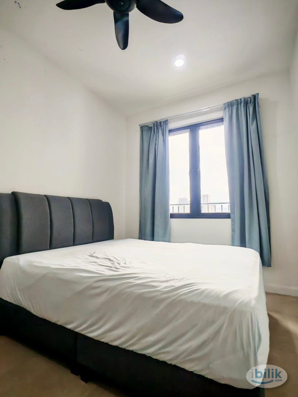 5mins Walk to LRT, Middle Room Fully Furnished @ SkyMeridien Sentul - Image 2