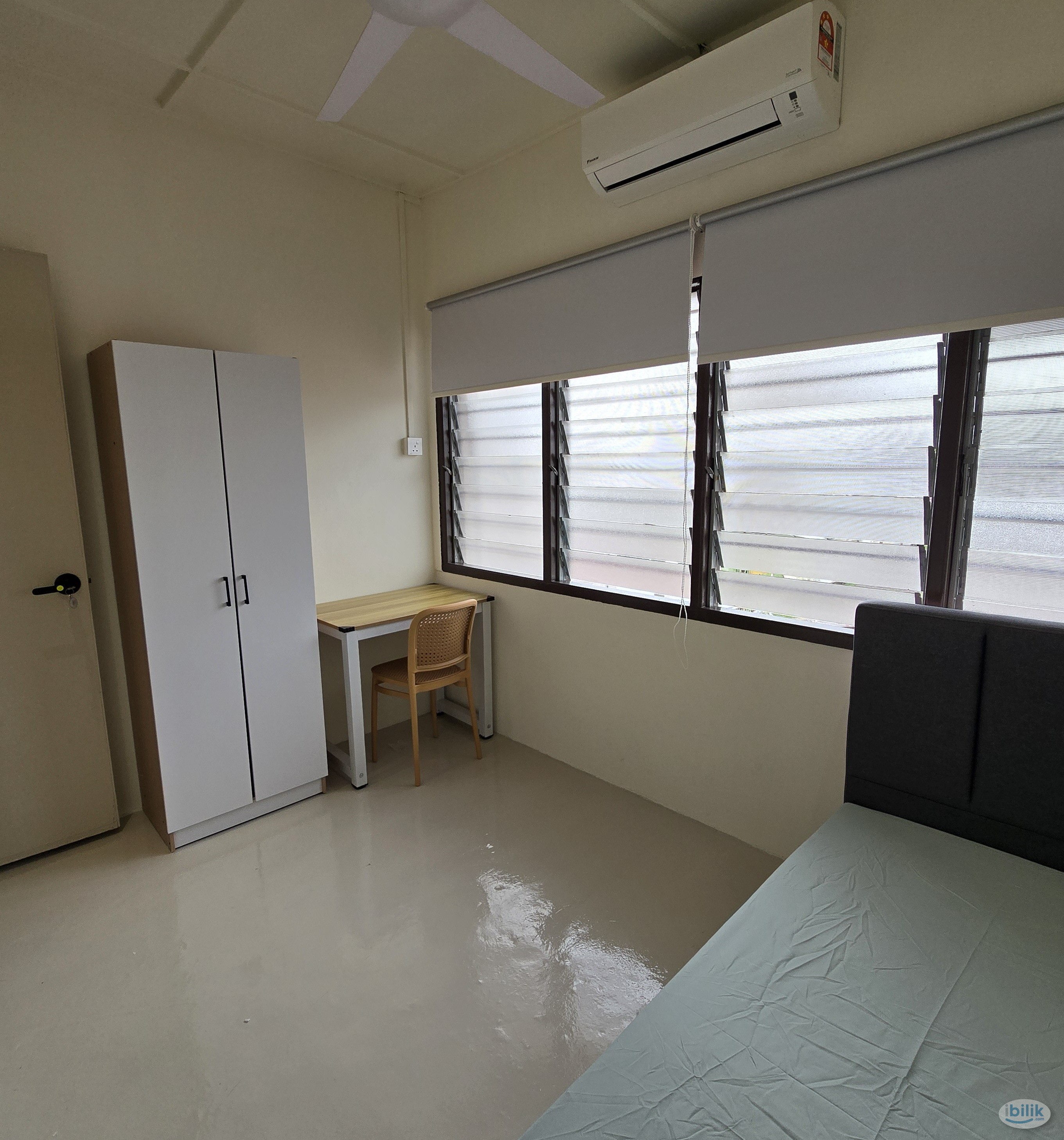 Single Room Walk Digital Mall 32 Square Plaza33 Jaya One - Image 1