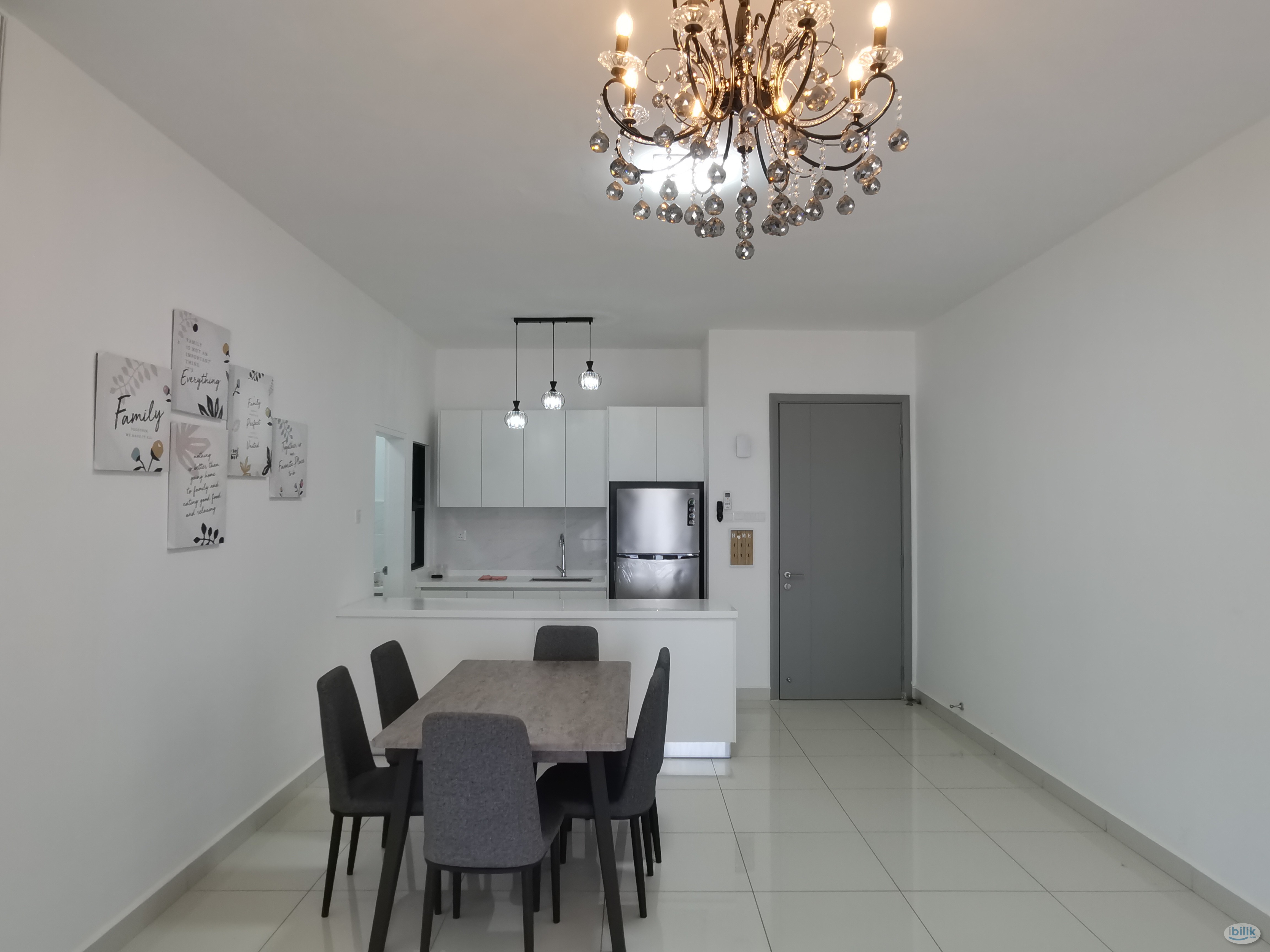 Vertu Resort Condo Aircond middle room include utilities share bathroom MIX GENDER - Image 3