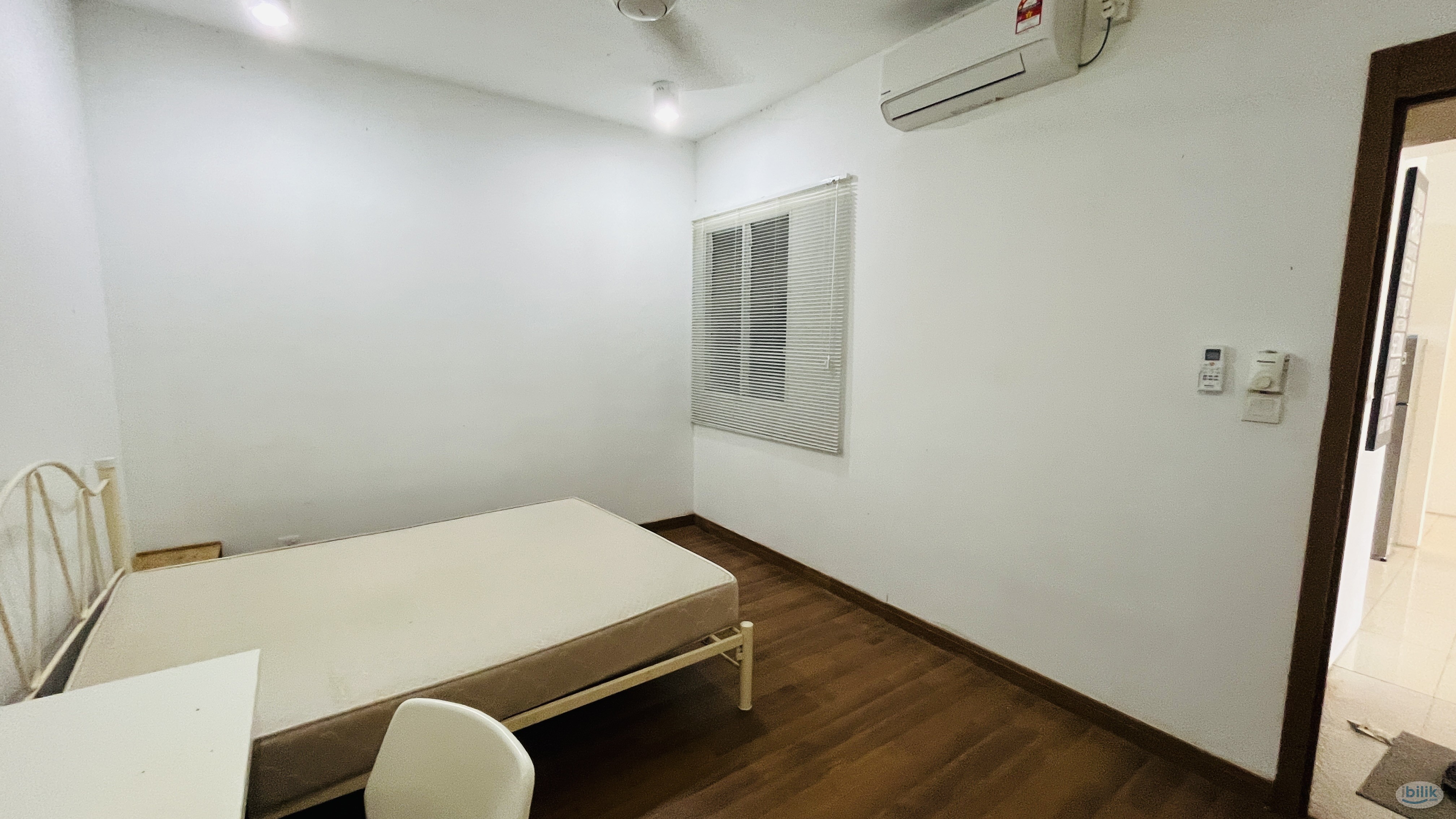 Titiwangsa Sentral Condo Middle Room at Titiwangsa Sentral, Titiwangsa Mear HKL and LRT and MRT Station - Image 2