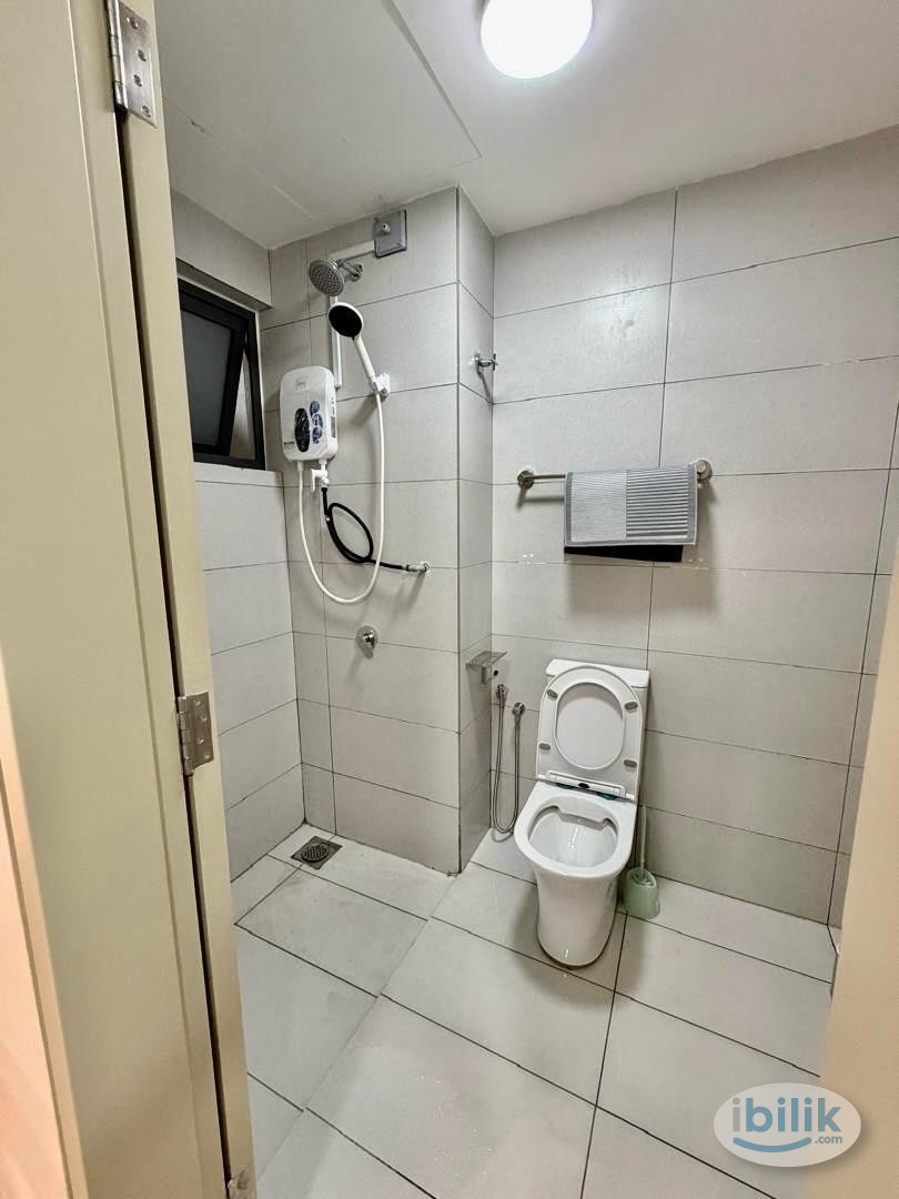 SEIRING RESIDENSI @ BRAND NEW & FULLY FURNISED MASTER ROOM FOR RENT - Image 4