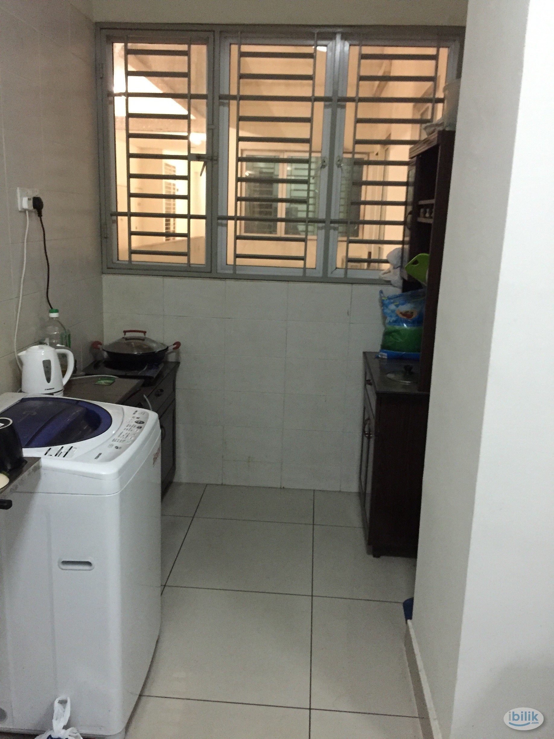 Master Room at Impian Meridian, UEP Subang Jaya - Image 3