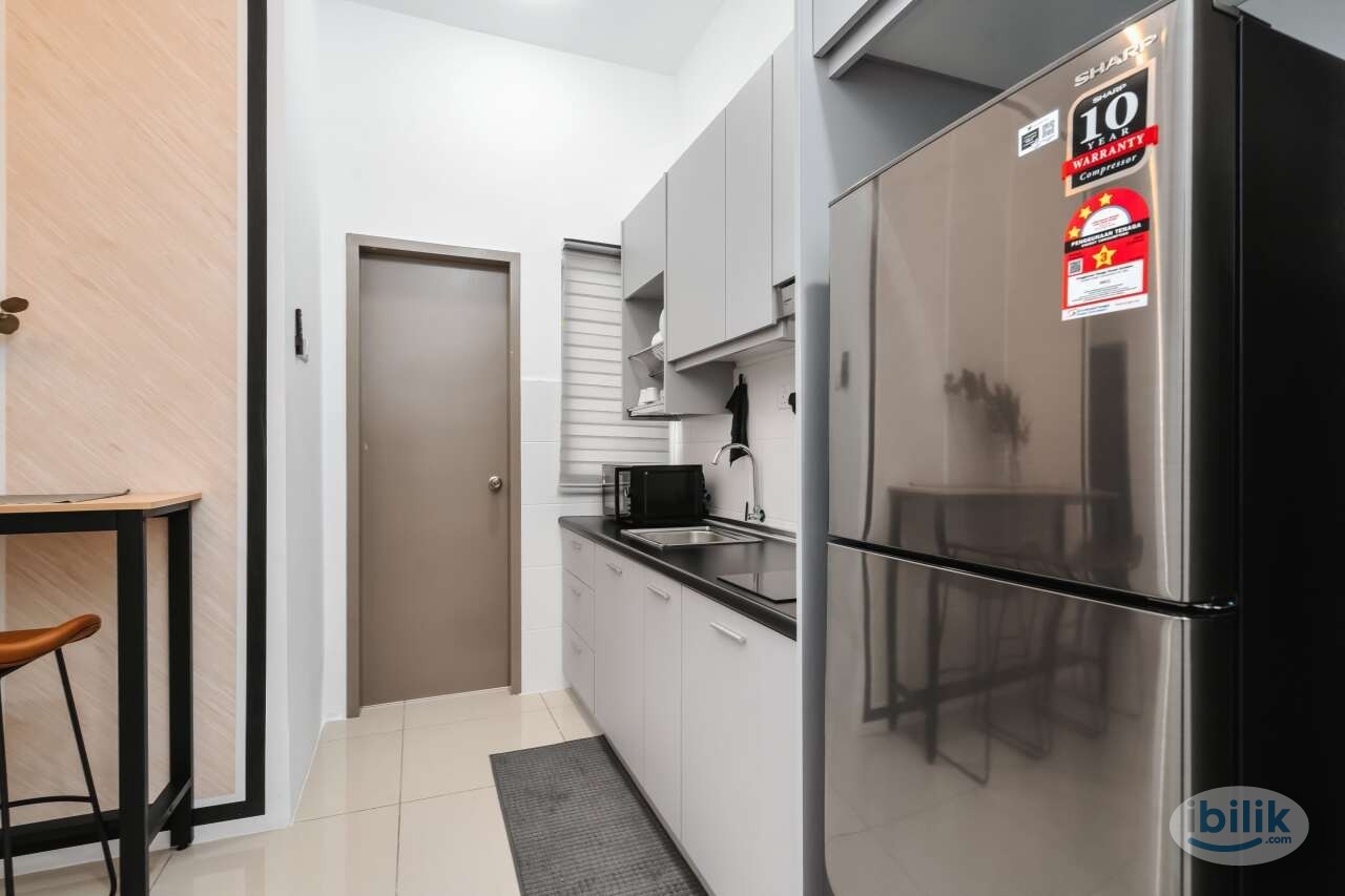 Single and affordable room near KLCC, rental incnutility - Image 4