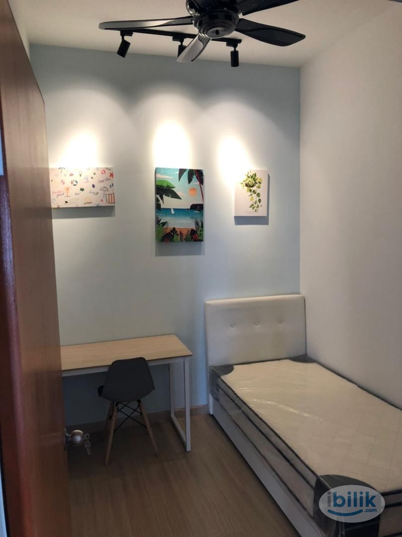 ✨(Male Unit) Small Room at Sungai Buloh, Selangor - Image 3