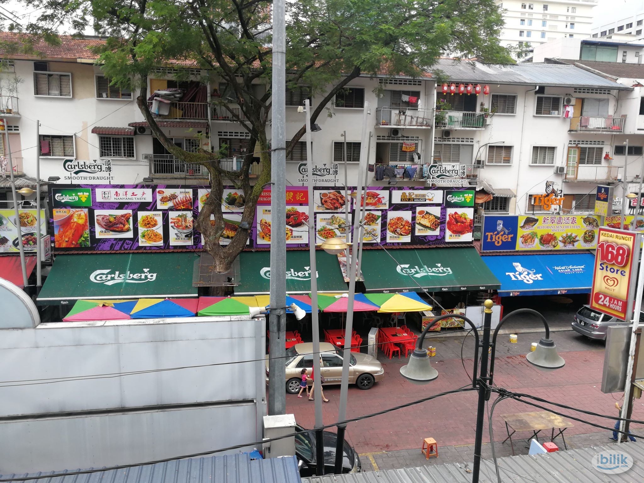 Kuala Lumpur Bukit Bintang-Walk off Jalan Alor Small Room For Rent - Image 1
