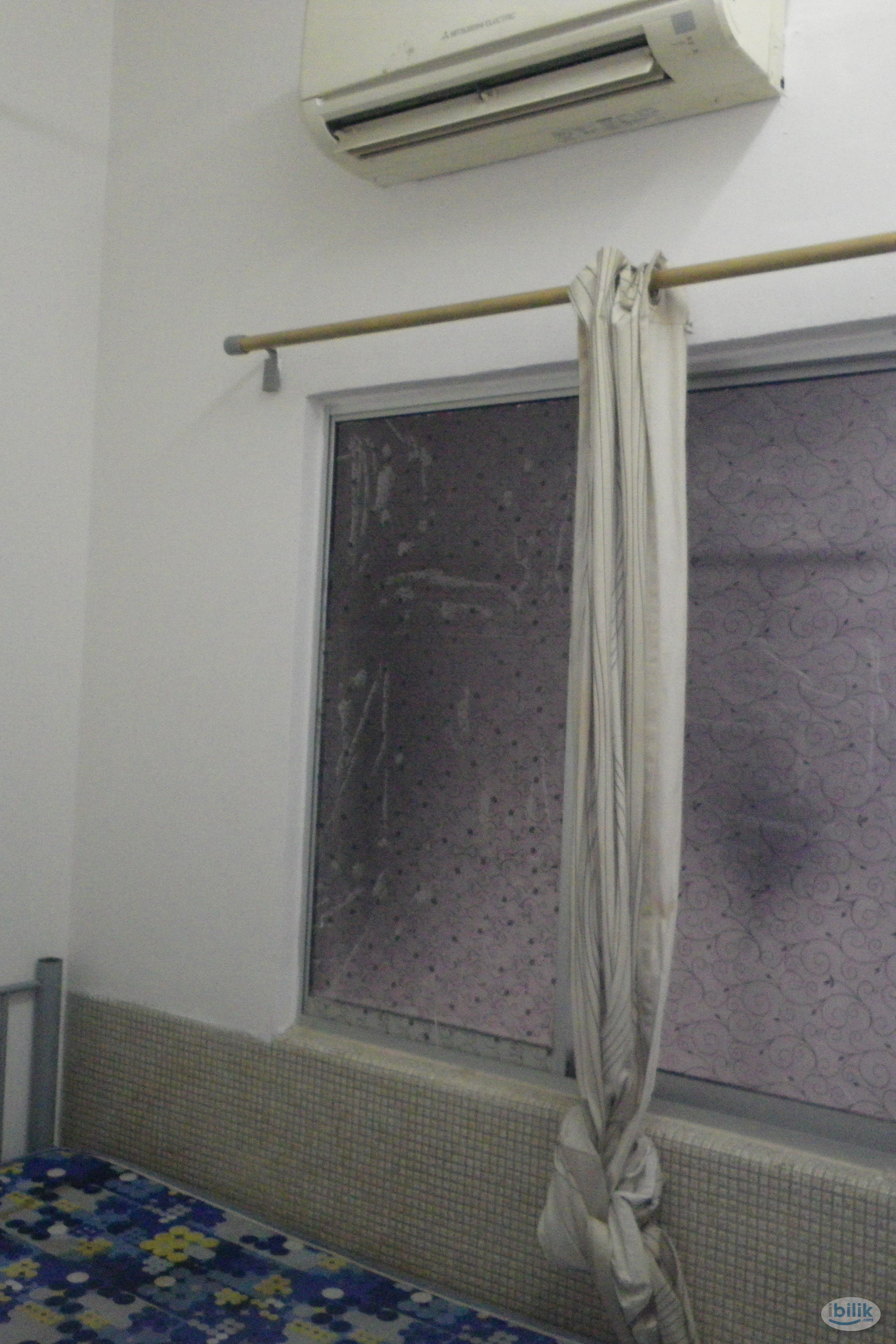 Kuala Lumpur Bukit Bintang-Walk off Jalan Alor Small Room For Rent - Image 4
